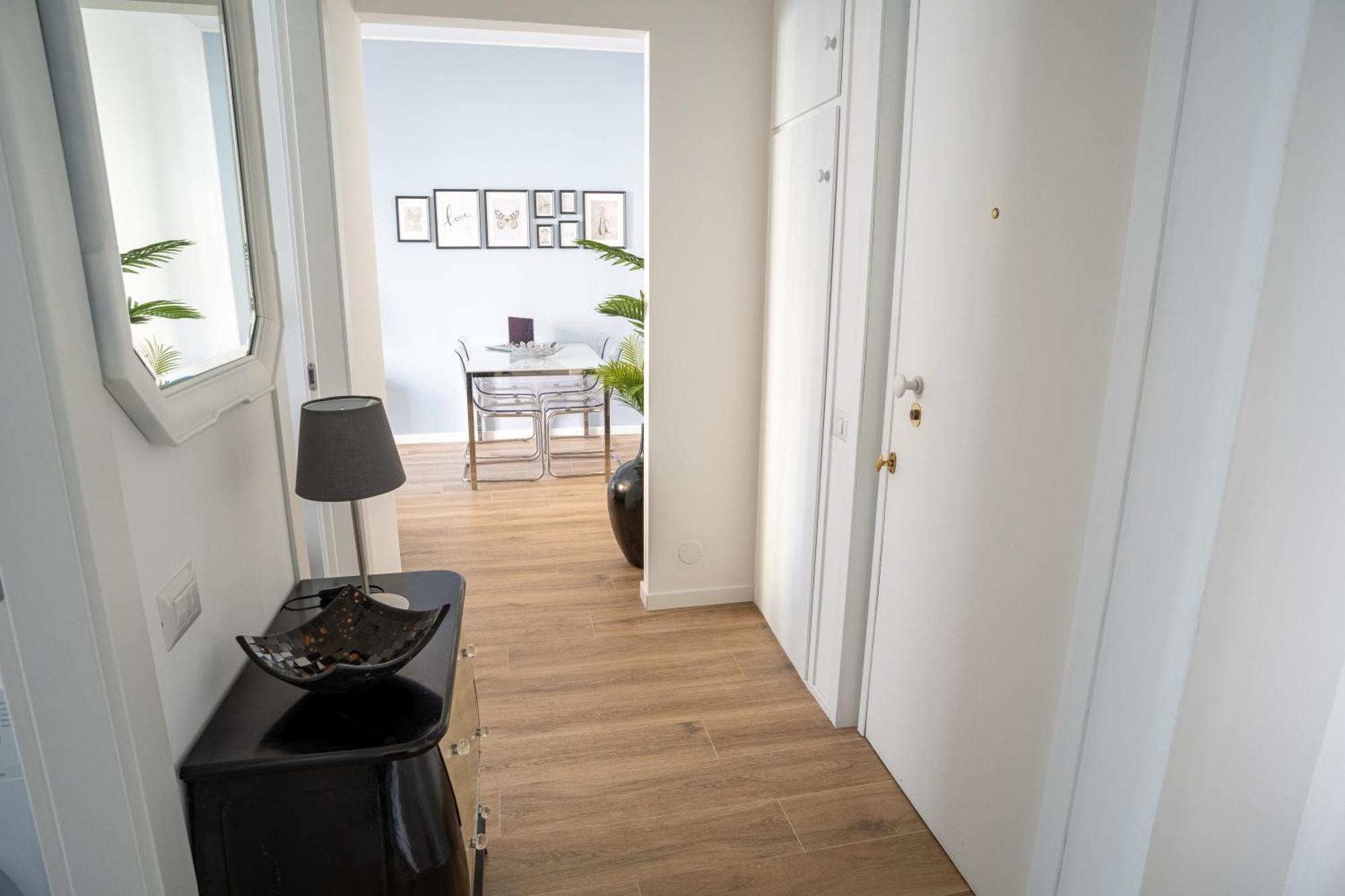 Suite Mont Noir Милано Екстериор снимка
