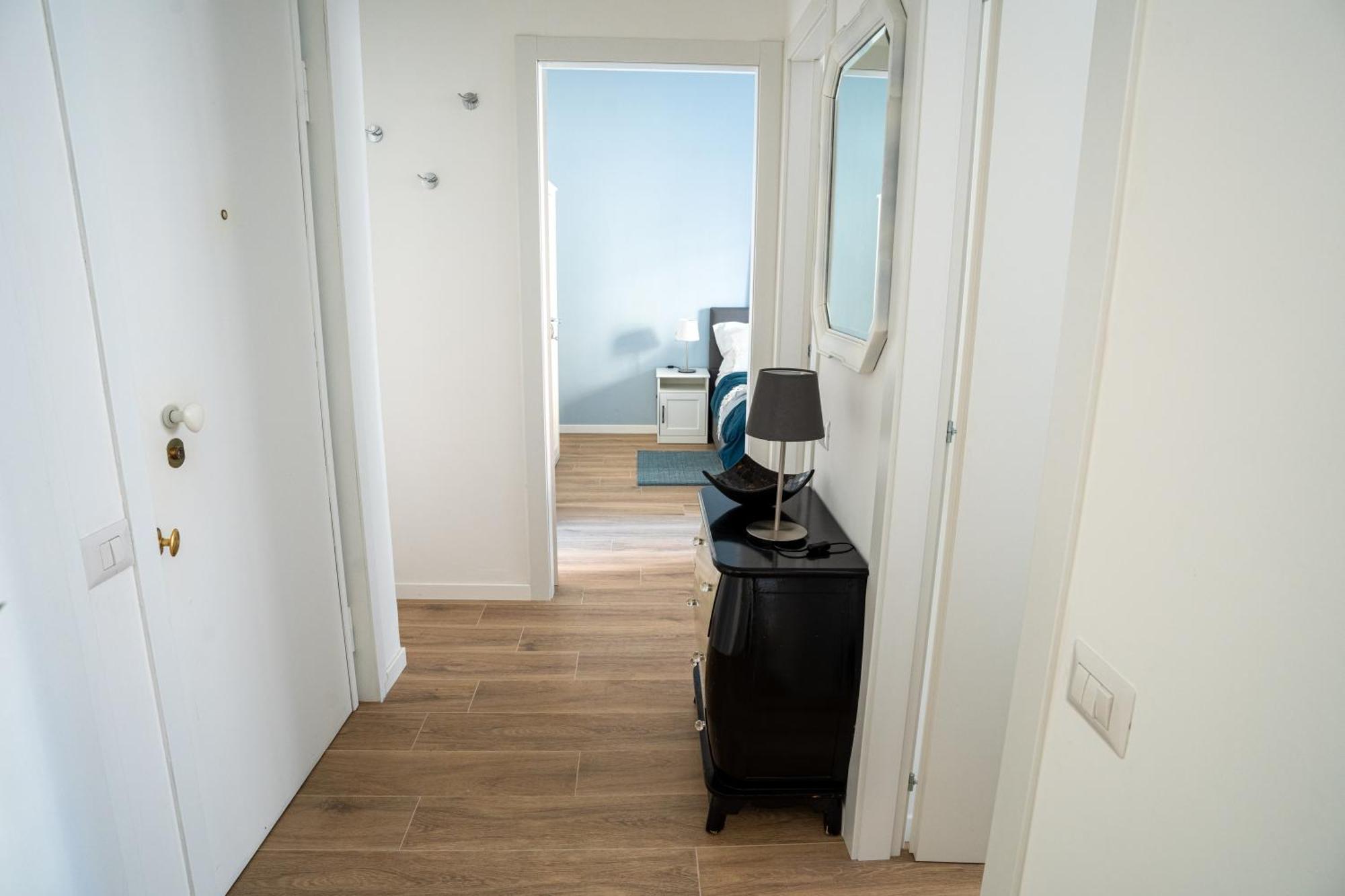 Suite Mont Noir Милано Екстериор снимка